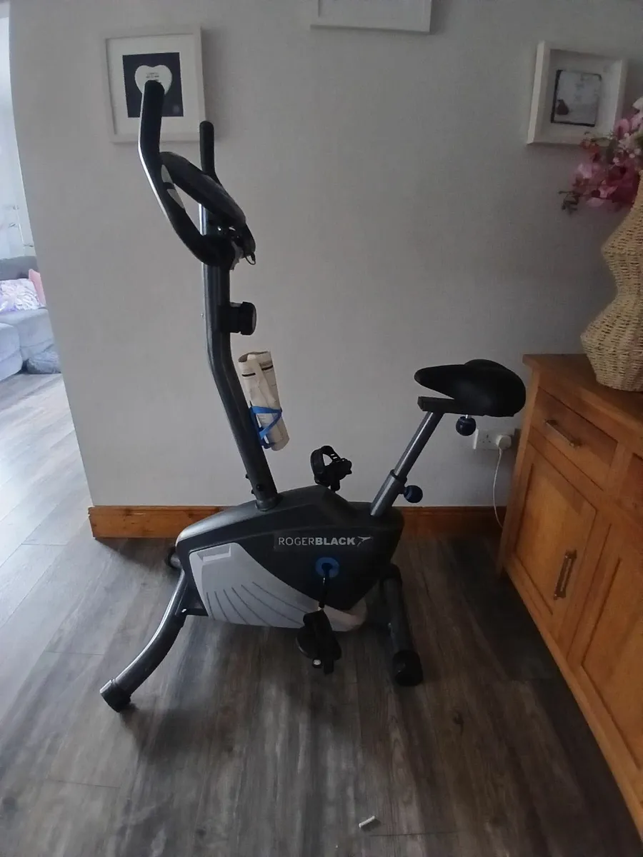 Exercise bike - Image 2