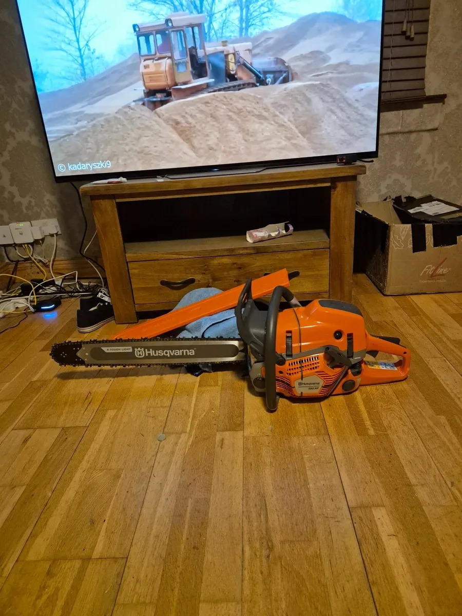 Chainsaw - Image 4