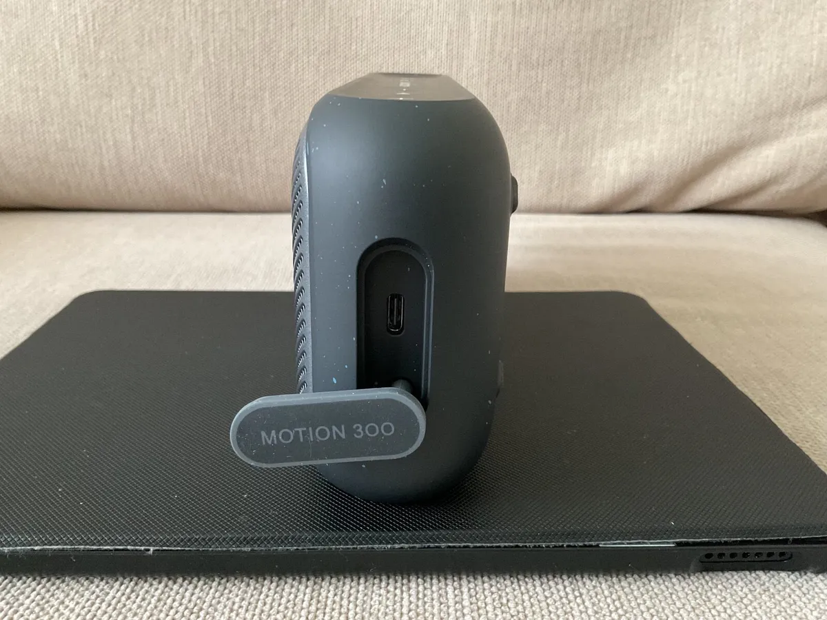 Anker portable Bluetooth speaker - Image 2