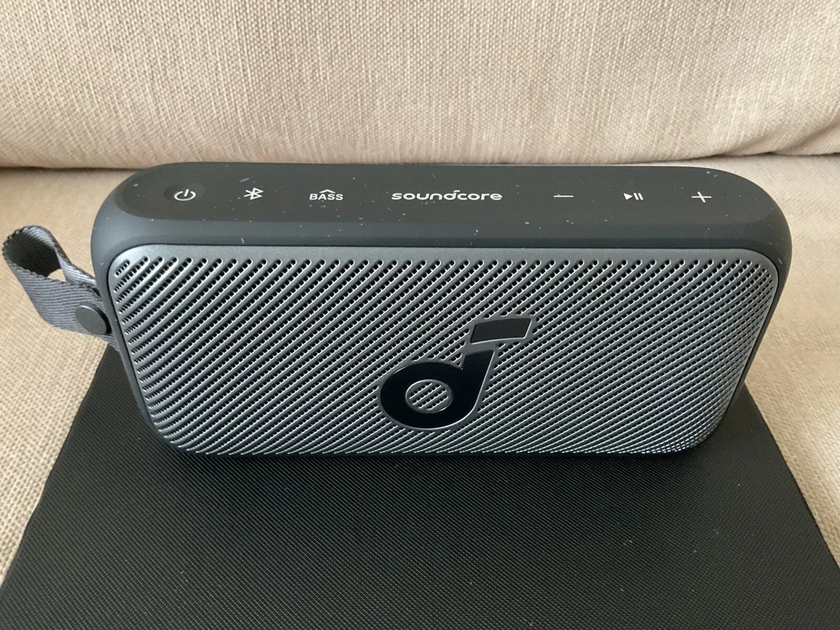 Anker portable Bluetooth speaker - Image 1