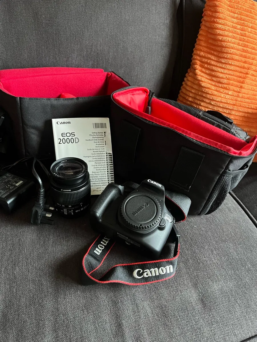 Canon EOS 2000D camera - Image 2
