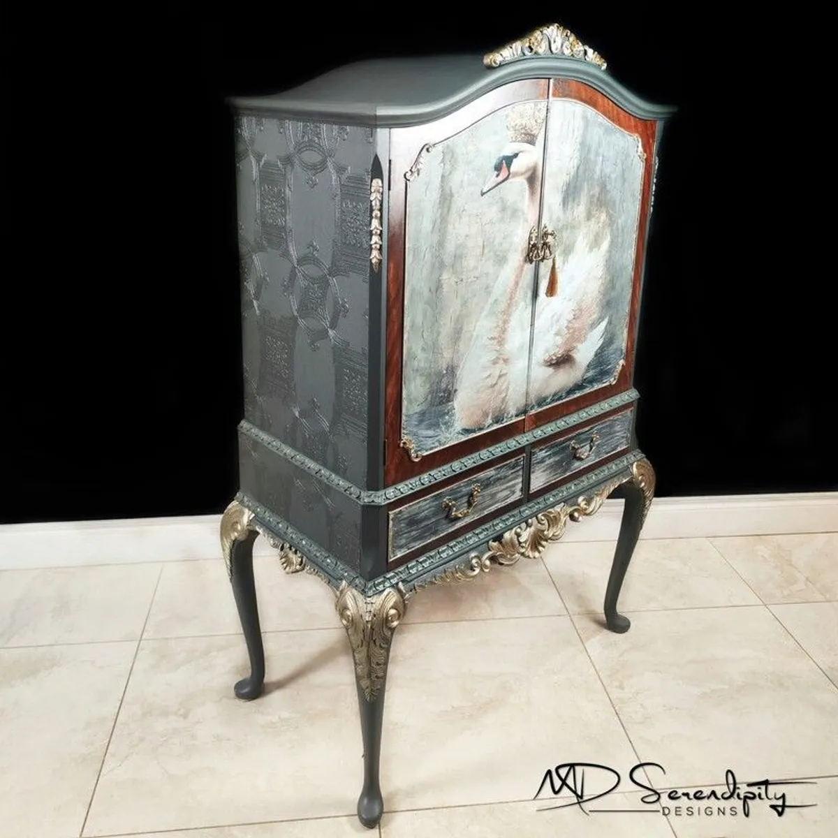Drinks Cabinet - Image 3