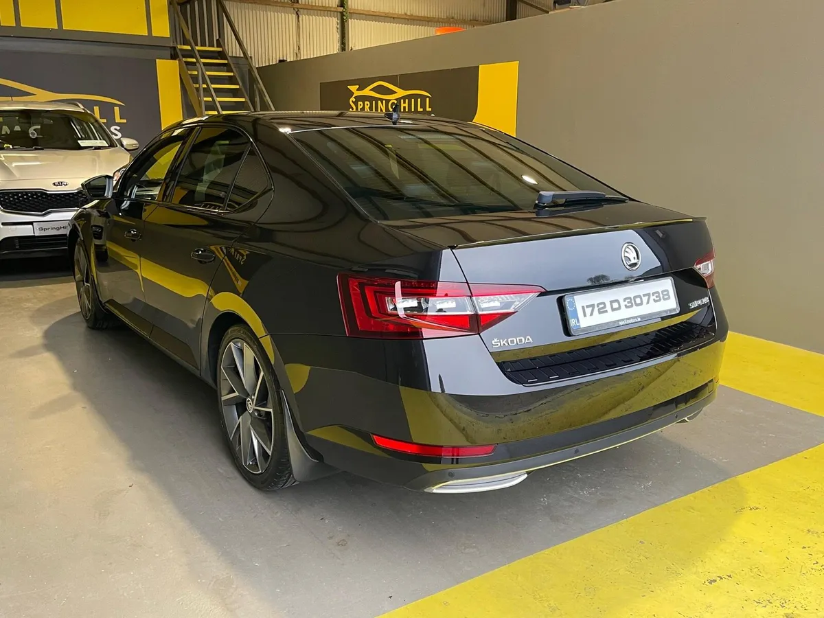 Skoda Superb Sportsline - Image 2