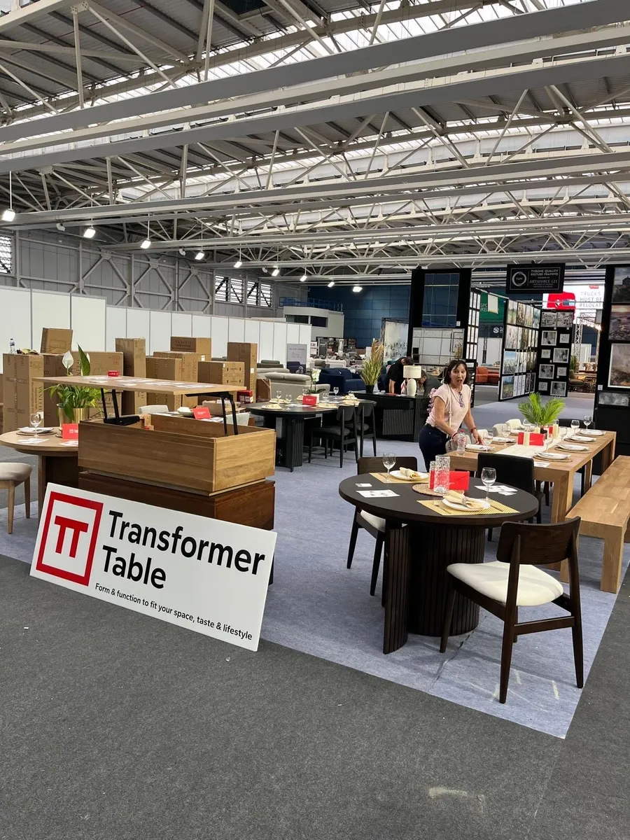 TRANSFORMER TABLE - Image 1