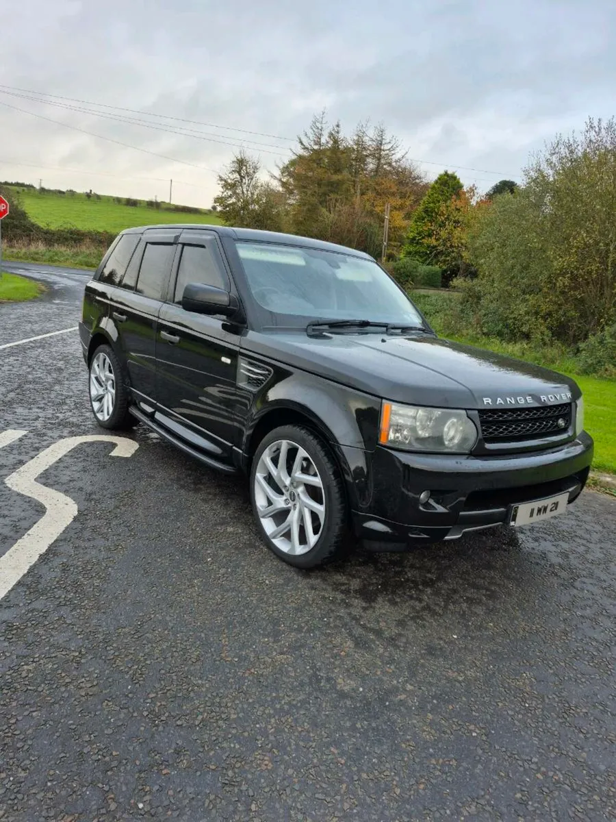 Range Rover Sport HSE Luxury - Image 1