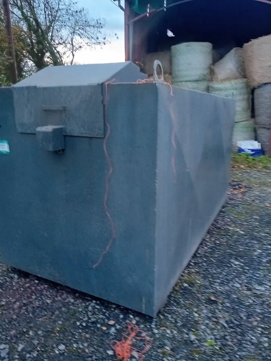 Bunged diesel tank 5000L - Image 1