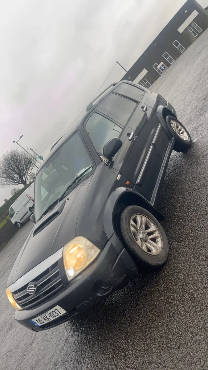 Suzuki grand vitara xl7 - Image 1