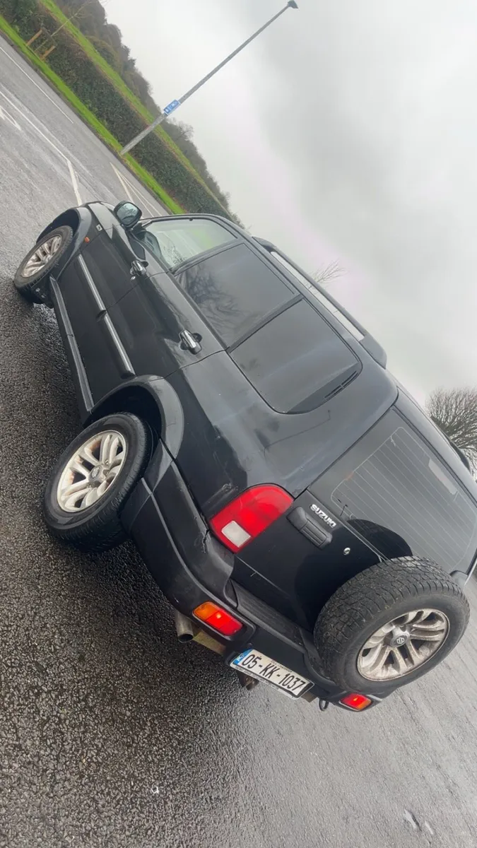 Suzuki grand vitara xl7 - Image 4