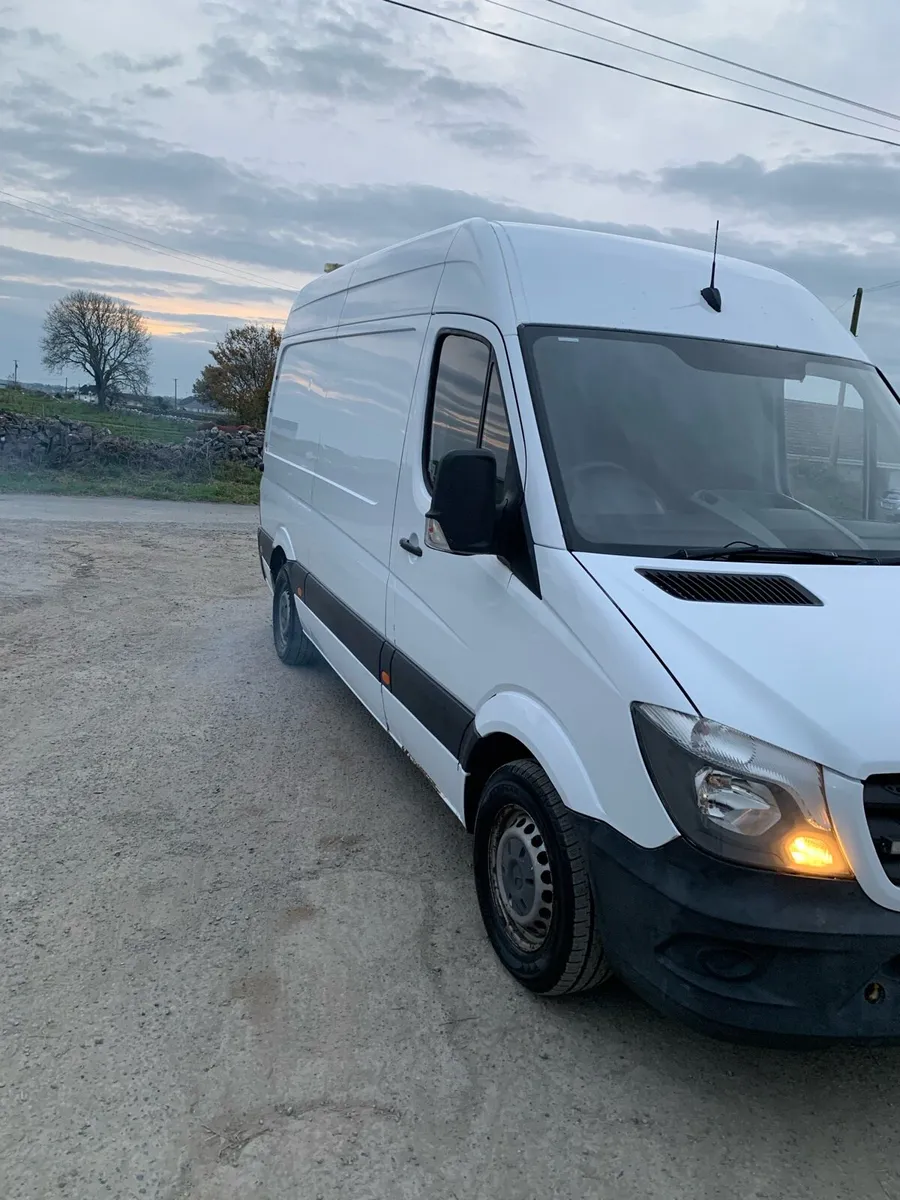 Mercedes sprinter - Image 2