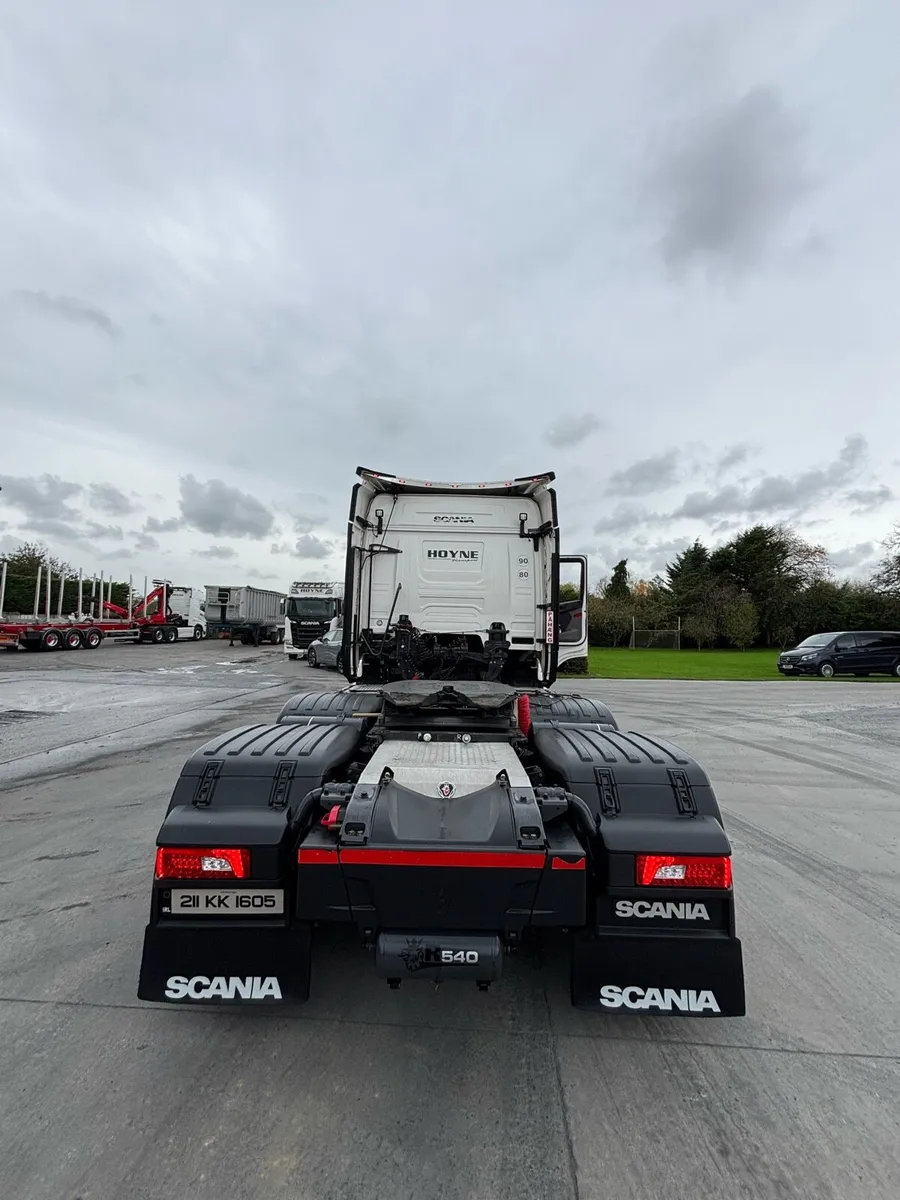 Truck - Image 3