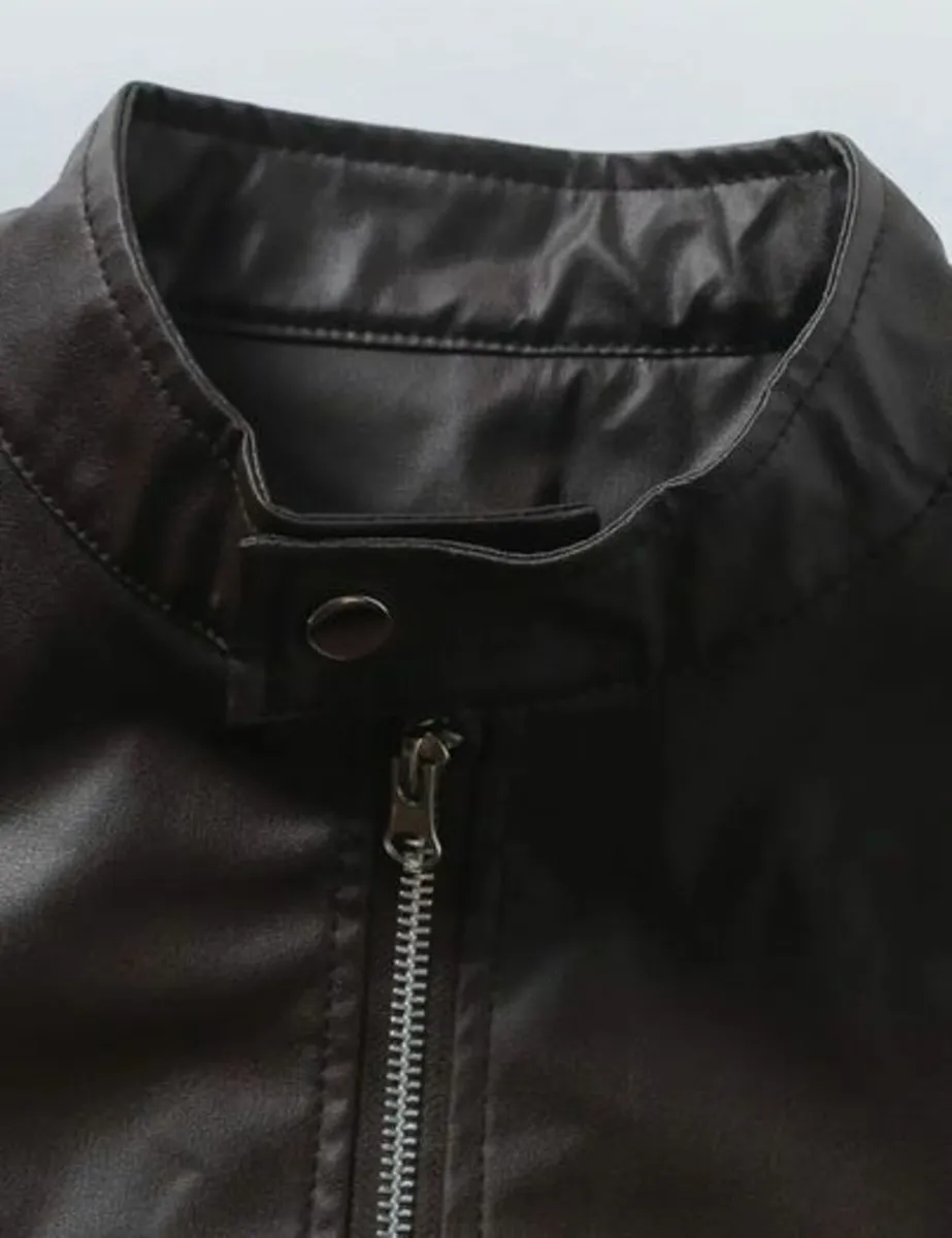 Men leather jacket L-size. - Image 4