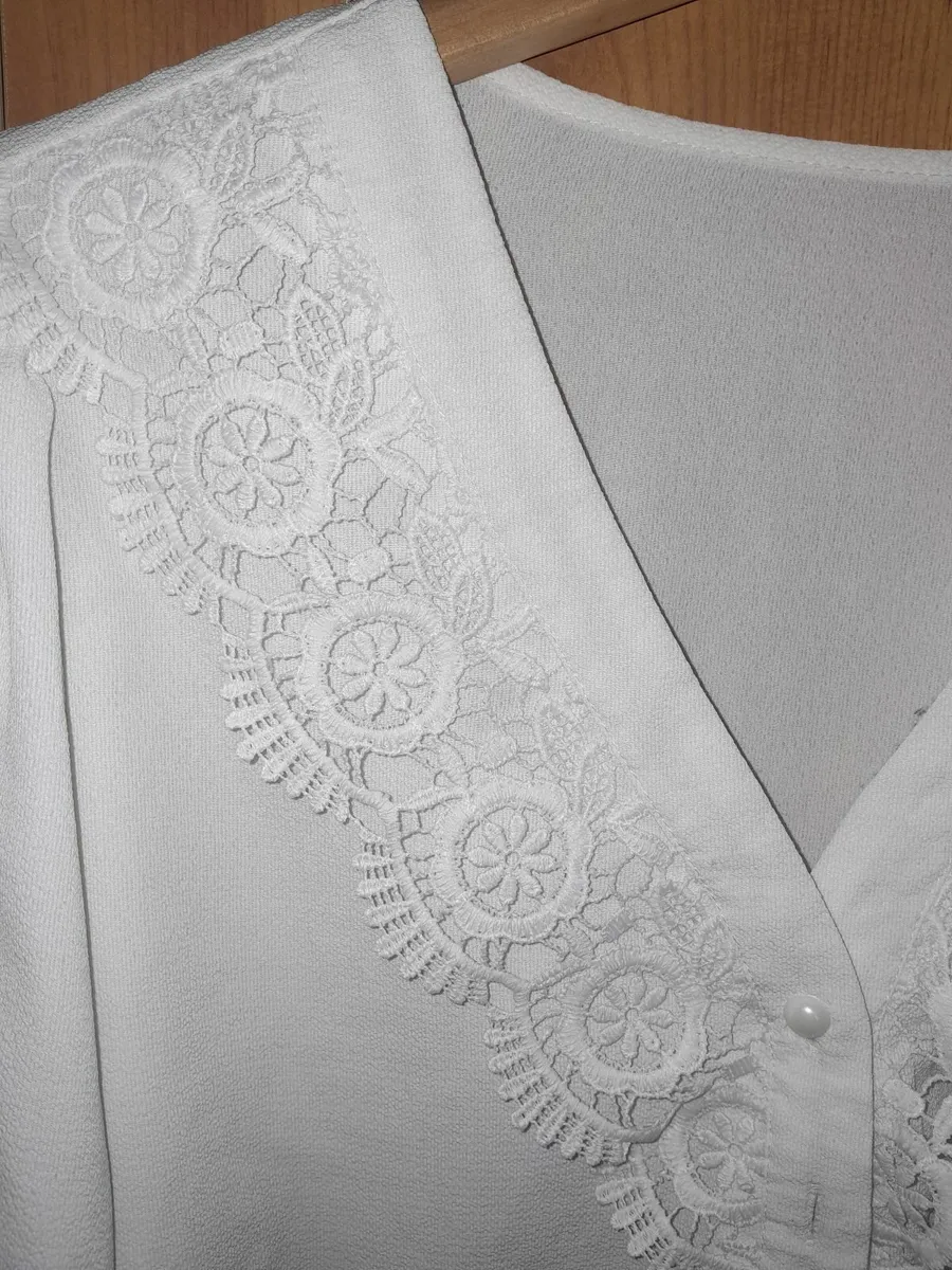 Shein Ladies Blouse - Image 4