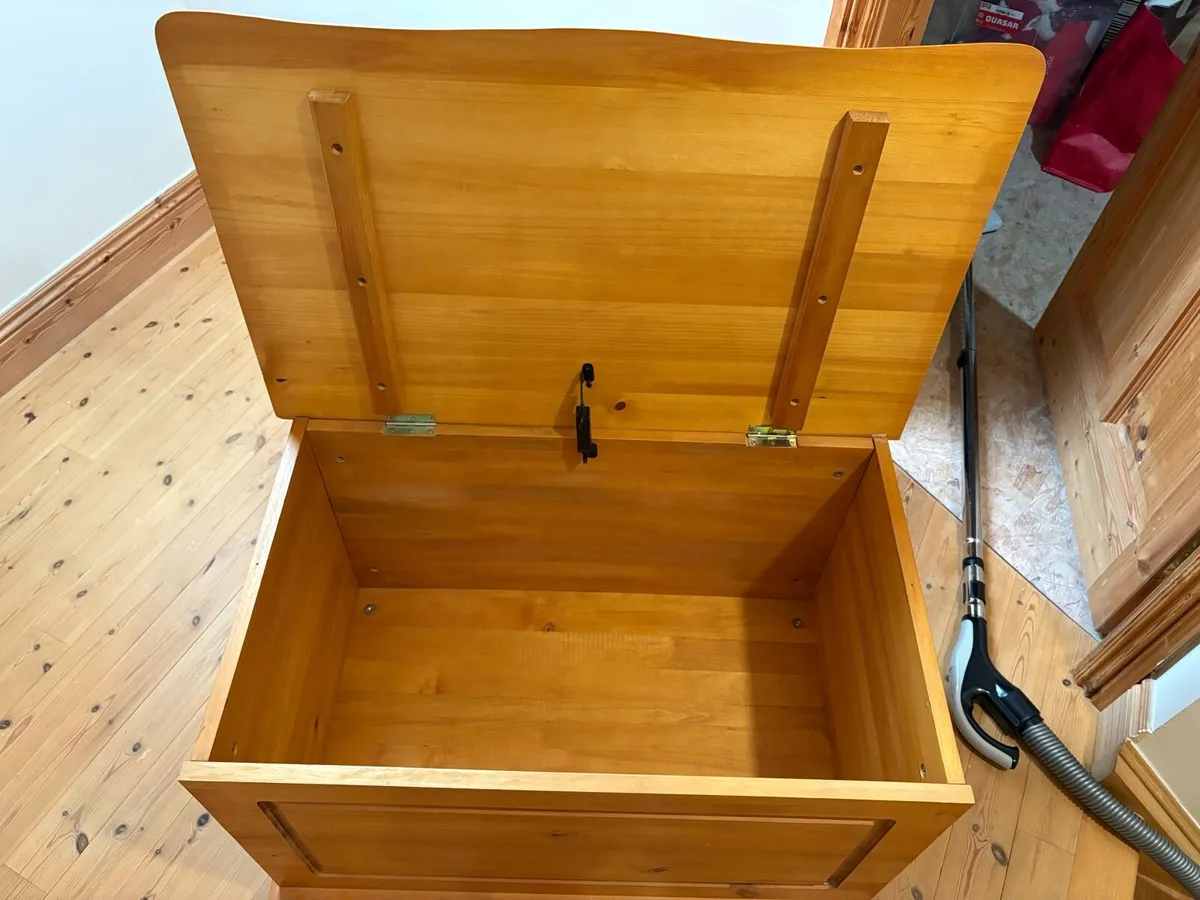 Blanket Box - Image 1