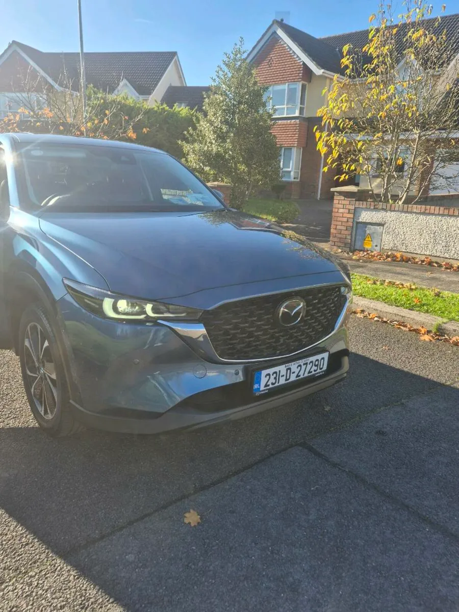 Mazda CX5 2023 - Image 1