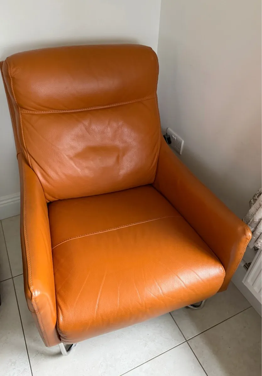 Fabulous Leather Armchairs - Image 3