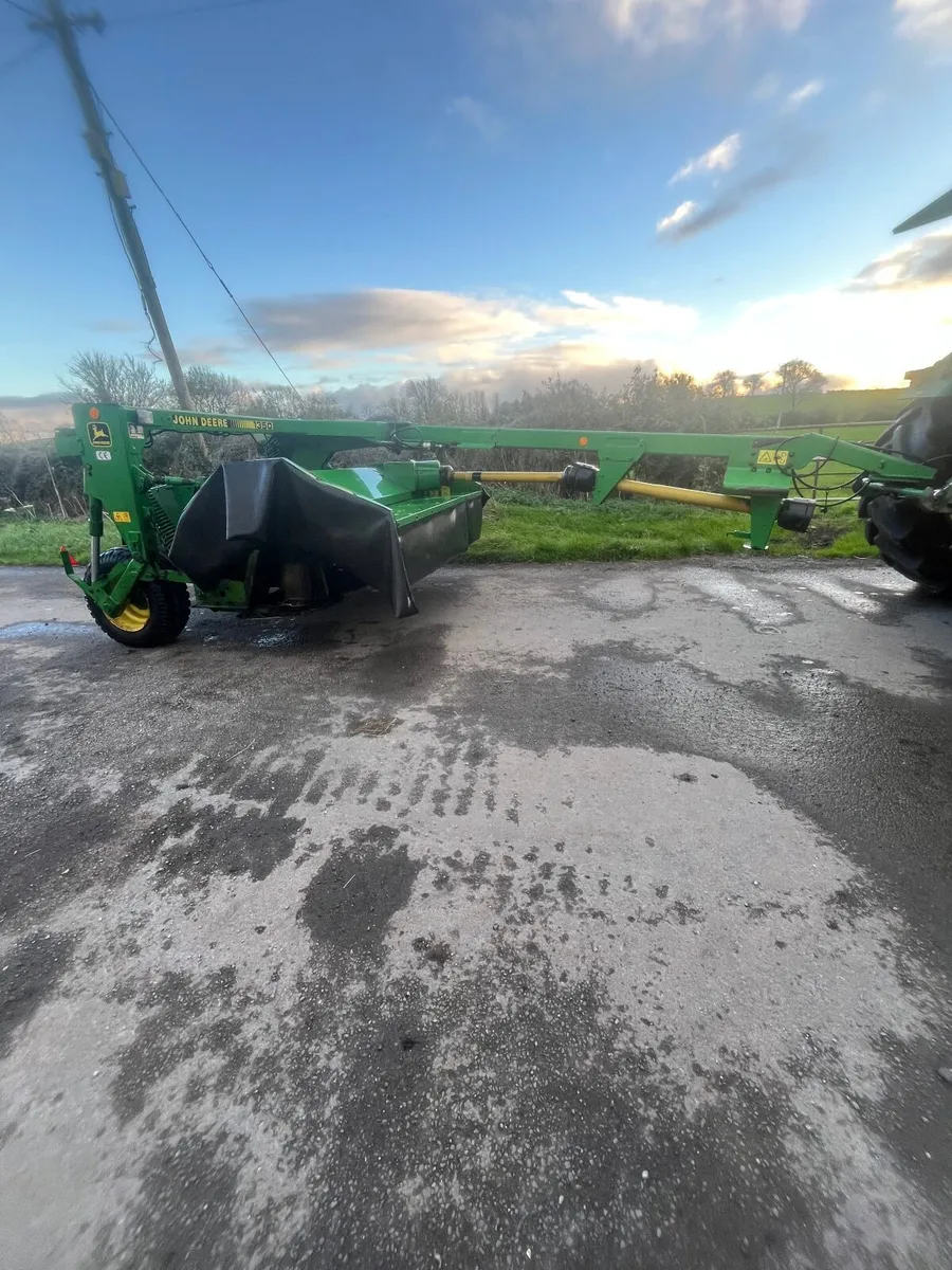 John Deere 1350 - Image 1