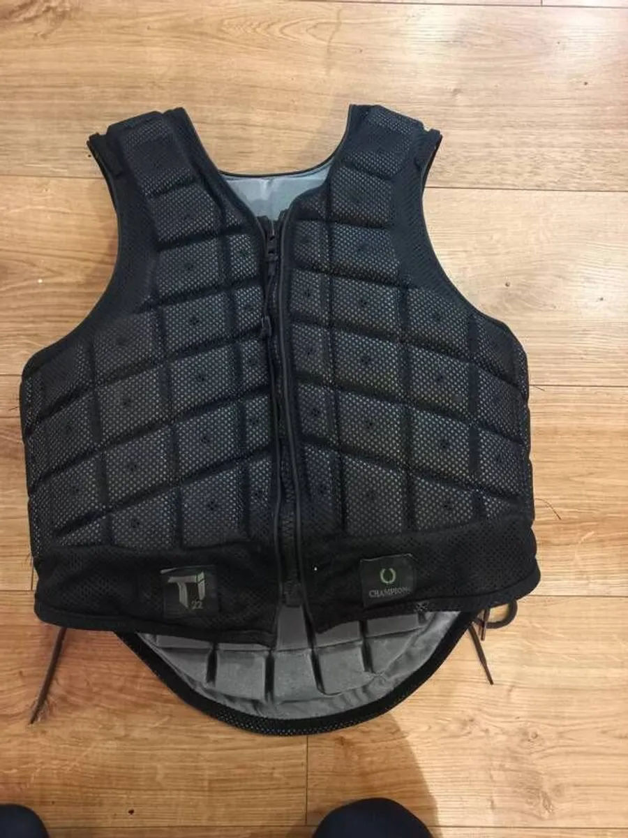 Champion Body Protector 2018 - Image 1