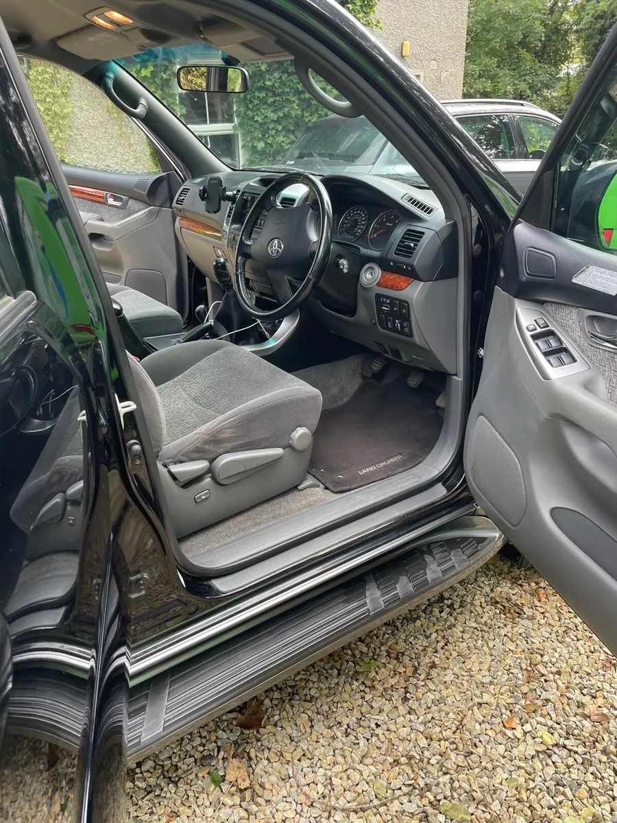 Toyota Land Cruiser 2007 - Image 4