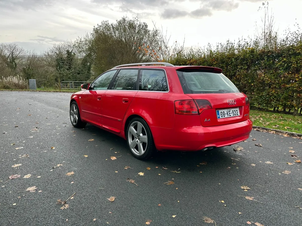 Audi A4 S-Line Avant - Image 4