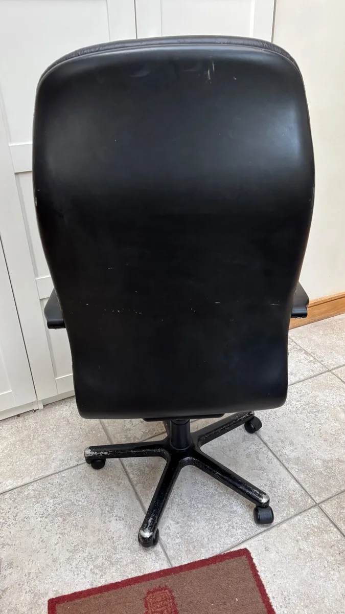 Office Desk Chair - Image 2