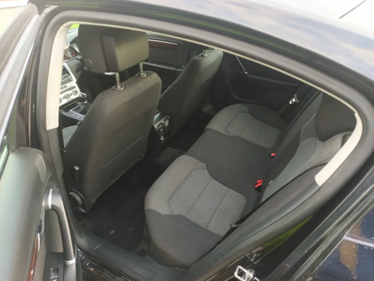 Volkswagen Passat 2.0tdi - Image 4