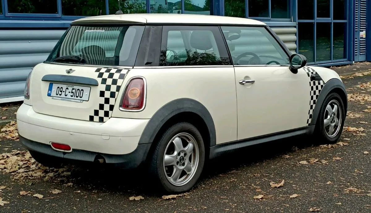 Mini cooper New NCT!!! Low mileage!!! - Image 3