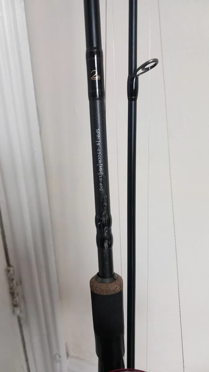 Fishing rod & reel - Image 2