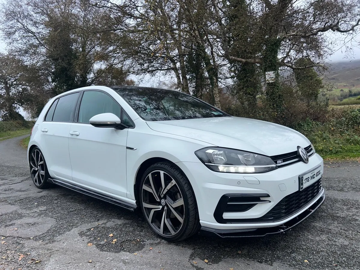 Volkswagen Golf 2017 R-Line - Image 4