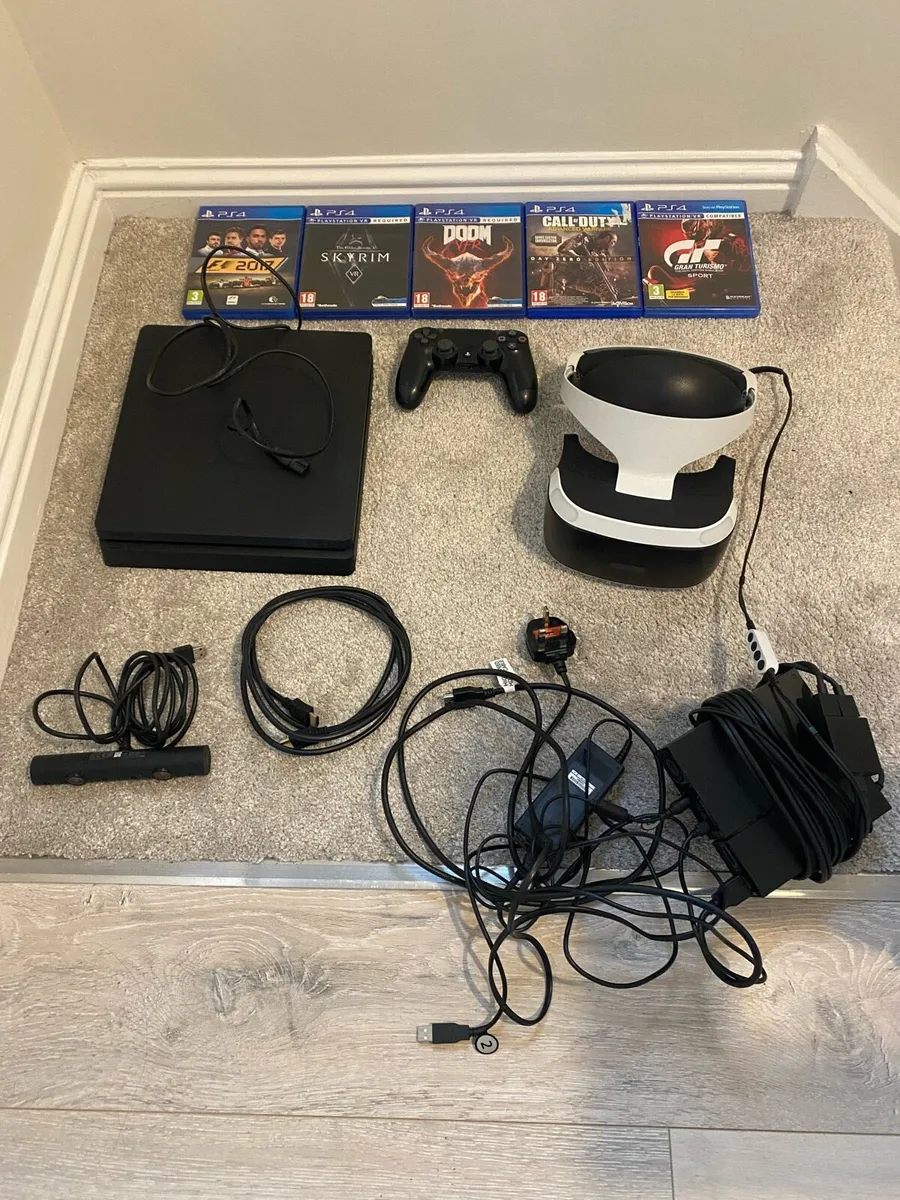 Ps4 & ps vr set - Image 1