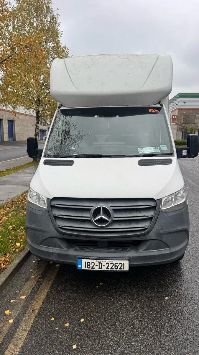Mercedes-Benz sprinter - Image 2
