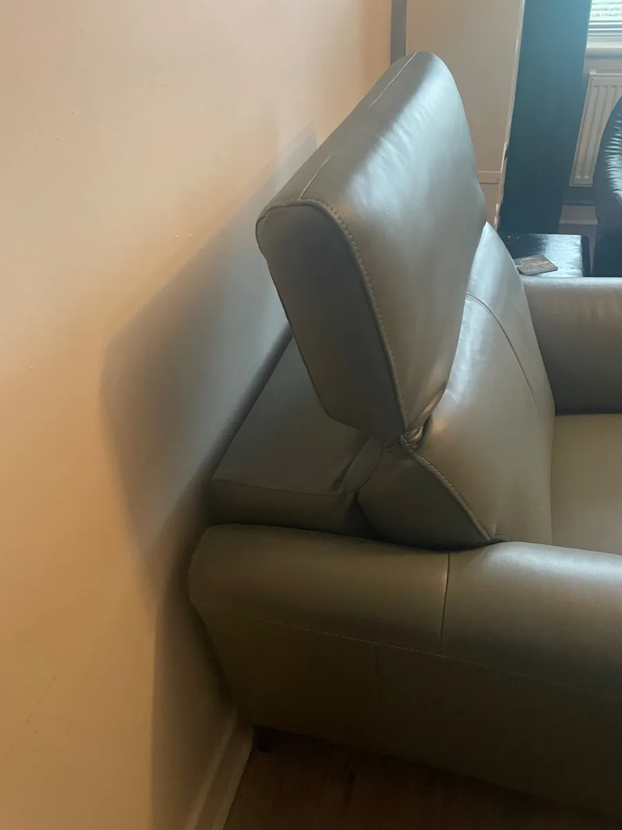 Recliner Leather Chair - Image 2