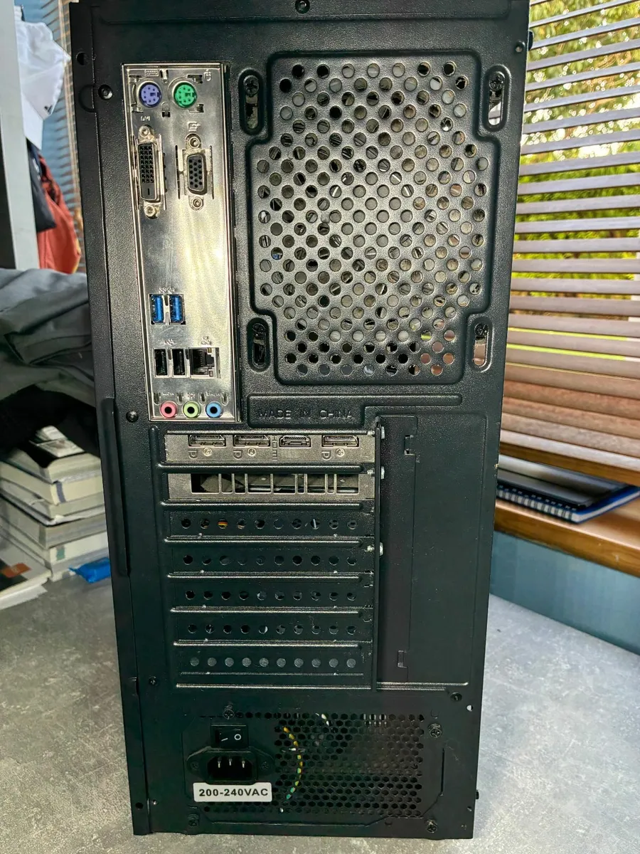 Second Hand Computer - Image 3