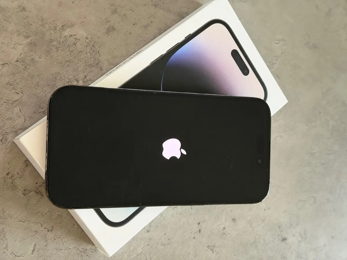 iPhone 14 Pro - Image 1
