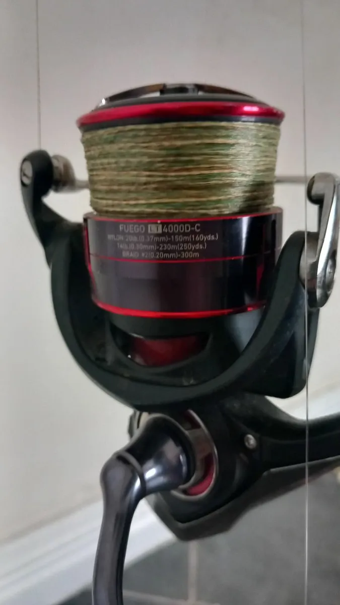 Fishing rod & reel - Image 3