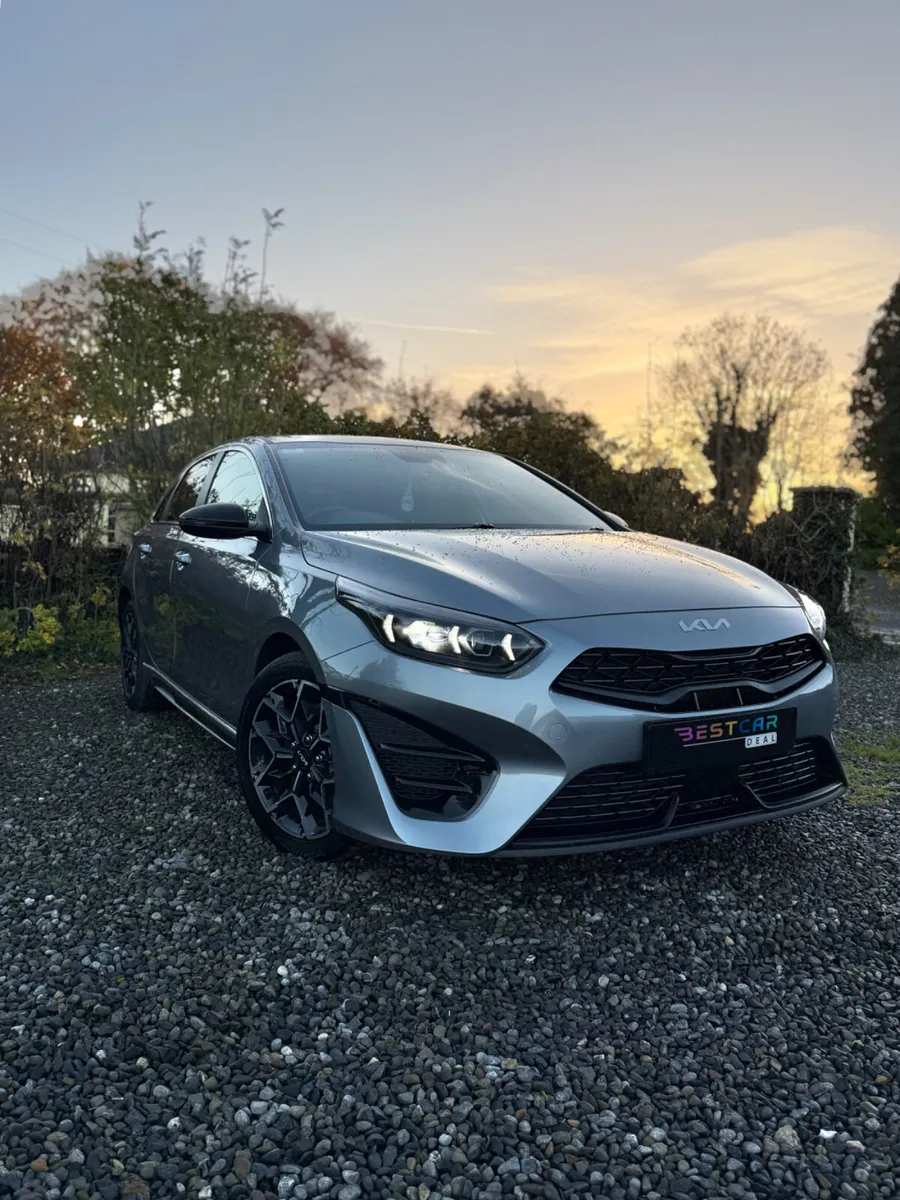 2022 Kia Ceed 1.6 GT Line Diesel Mild Hybrid - Image 1