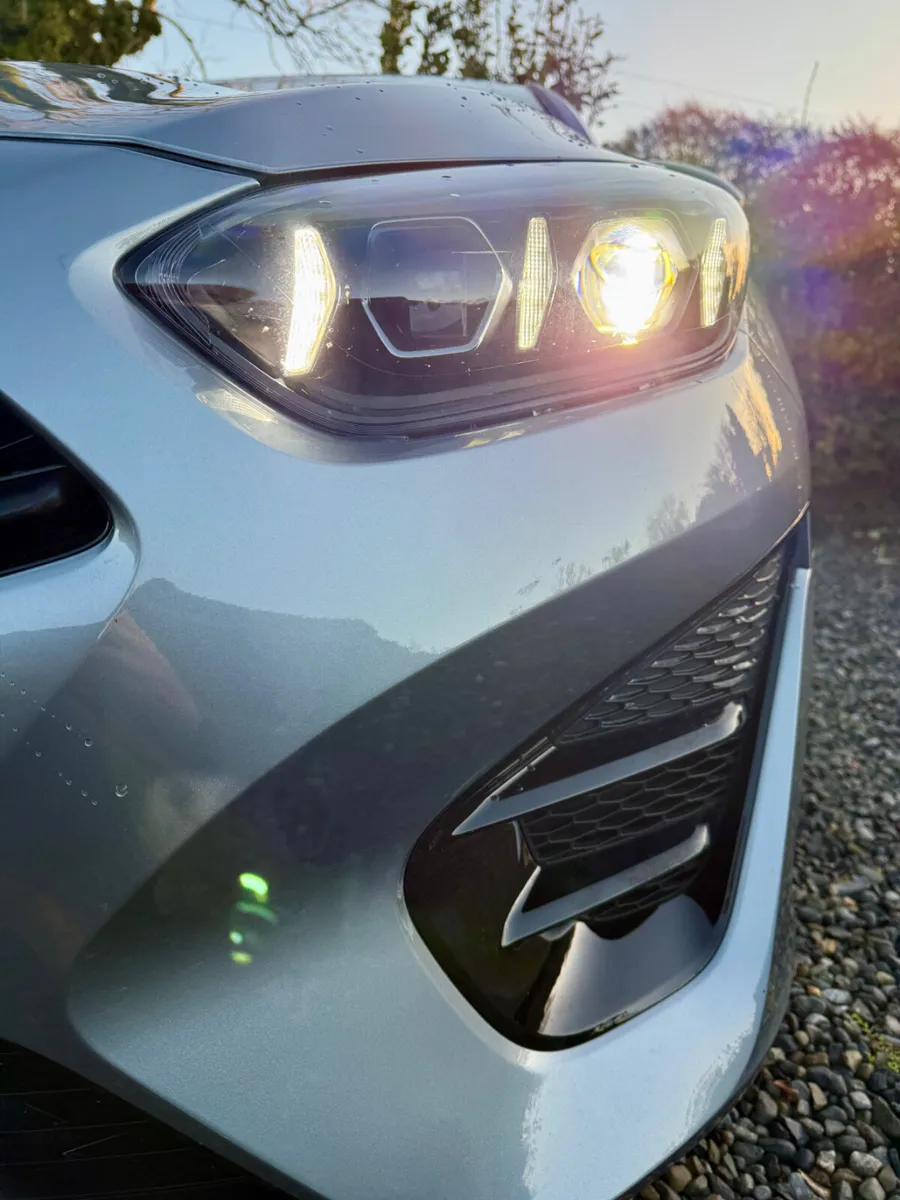 2022 Kia Ceed 1.6 GT Line Diesel Mild Hybrid - Image 4