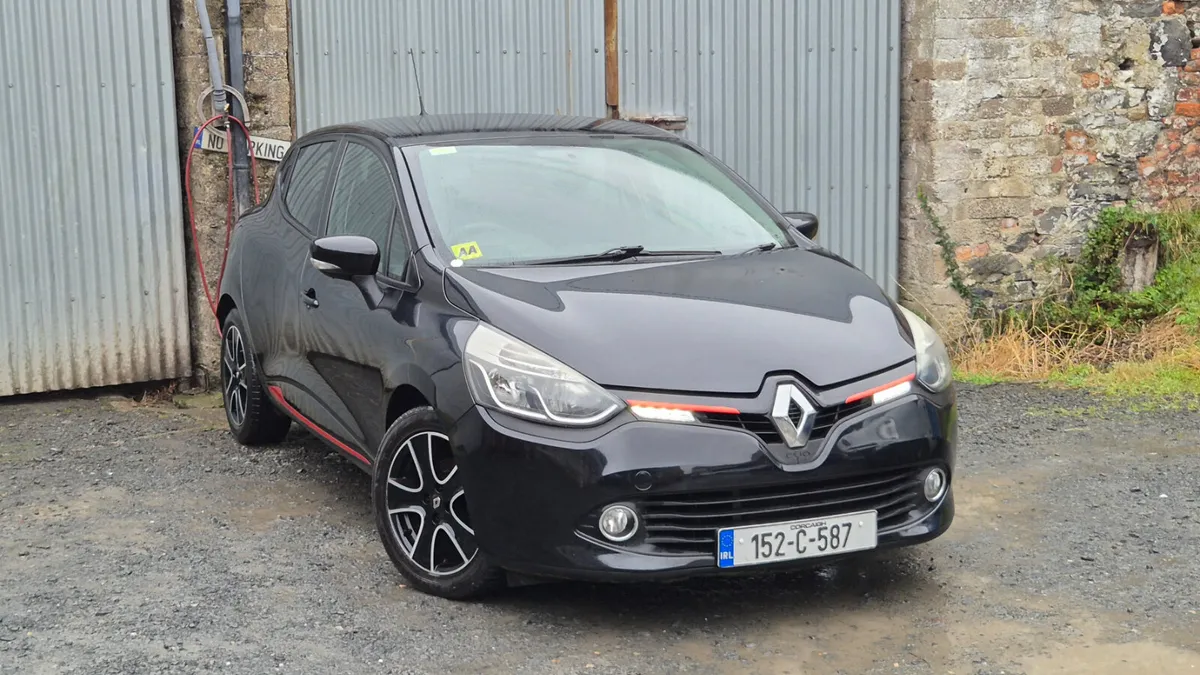 Renault Clio Dynamique Nav 1.2 75HP Manual - Image 1