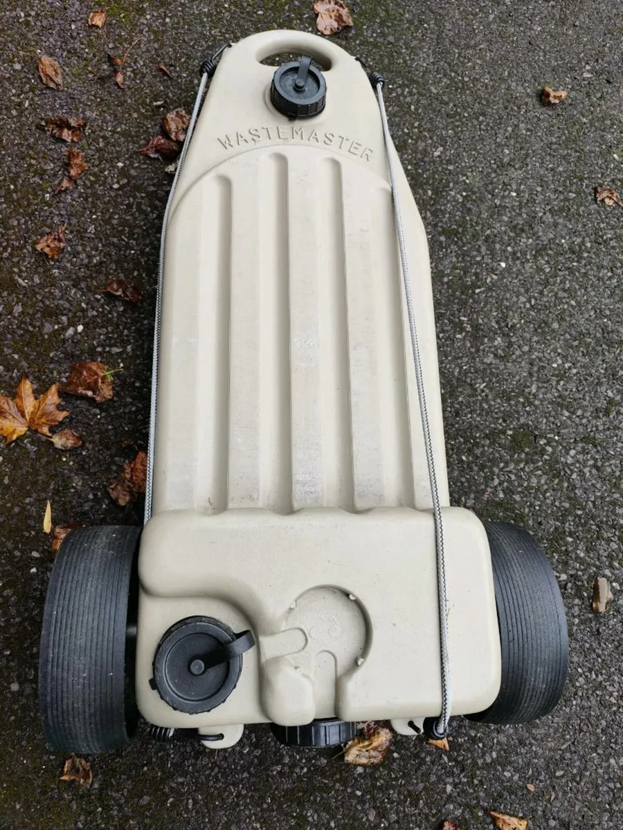 Caravan waste water container - Image 1