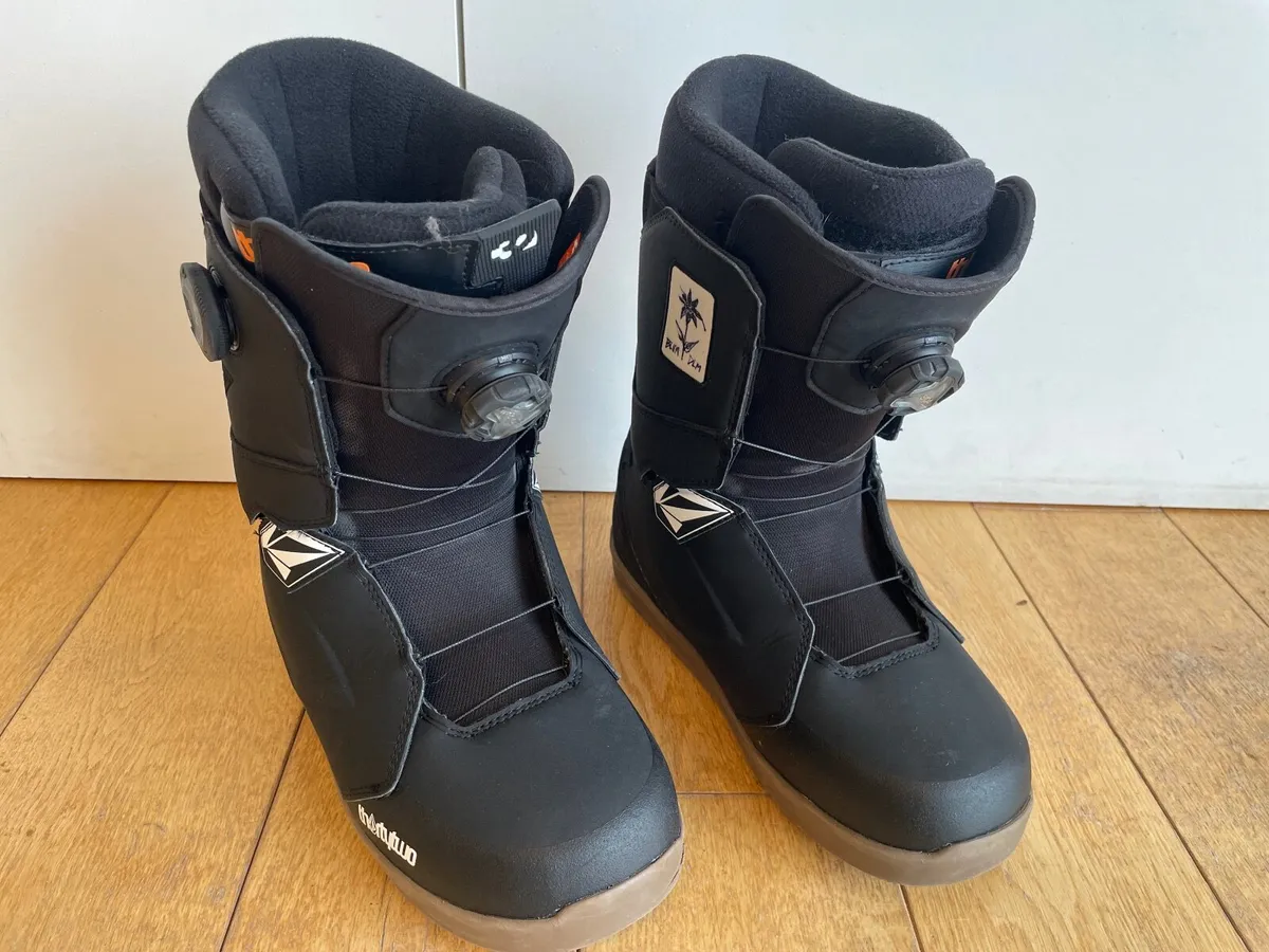 ThirtyTwo Men's Snowboard Boots - Image 1