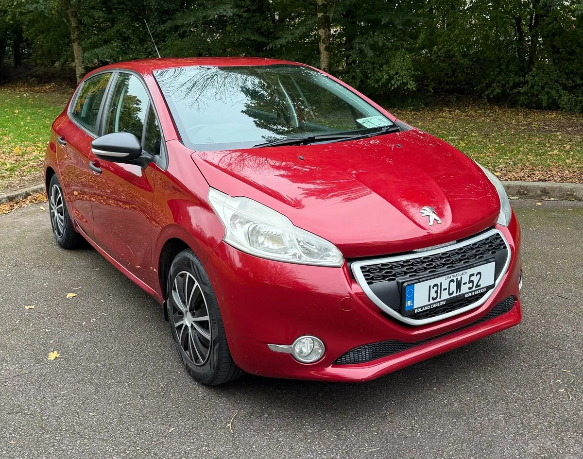 Peugeot 208 1.2 learner friendly low km !!! - Image 3