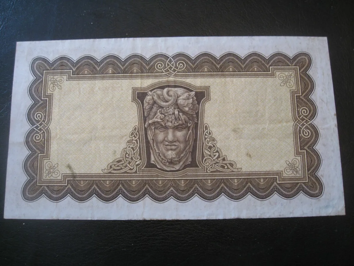 5 Pound Lavery Notes - 70 Euros Each - Image 2