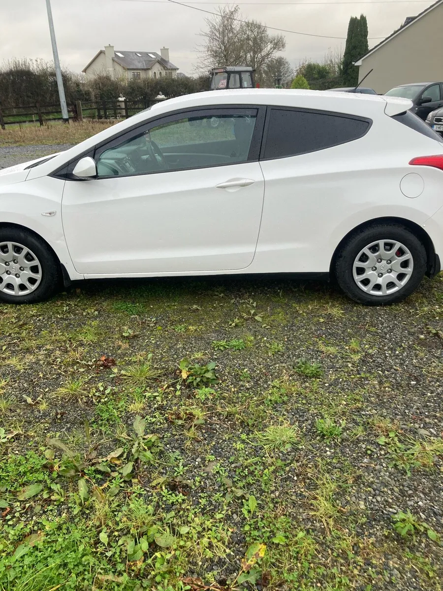 Hyundai i30 van - Image 4