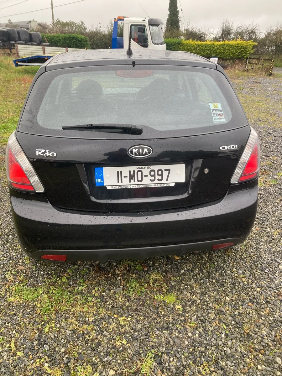 2011 Kia Rio. - Image 2