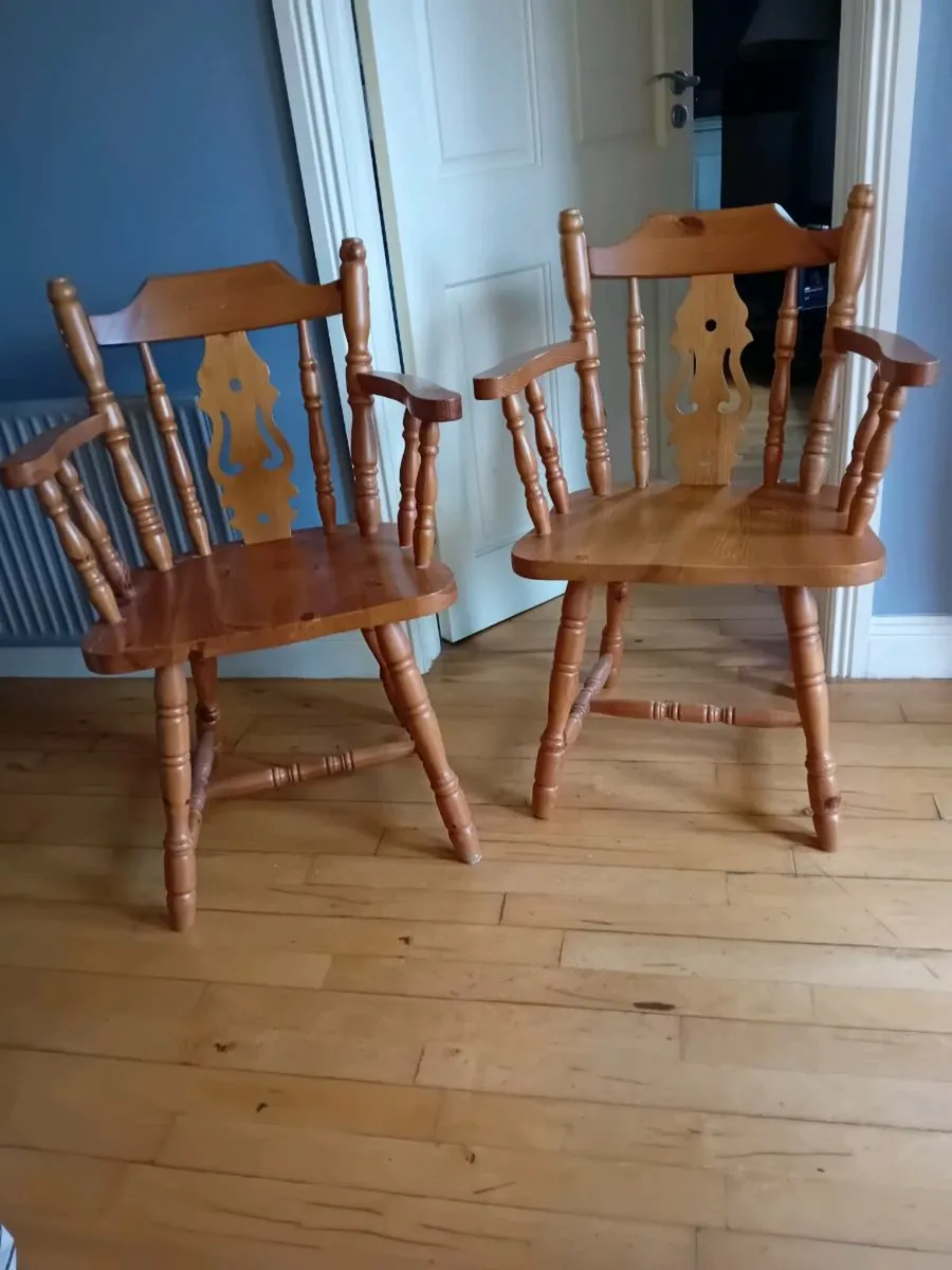Dining chairs - Image 1
