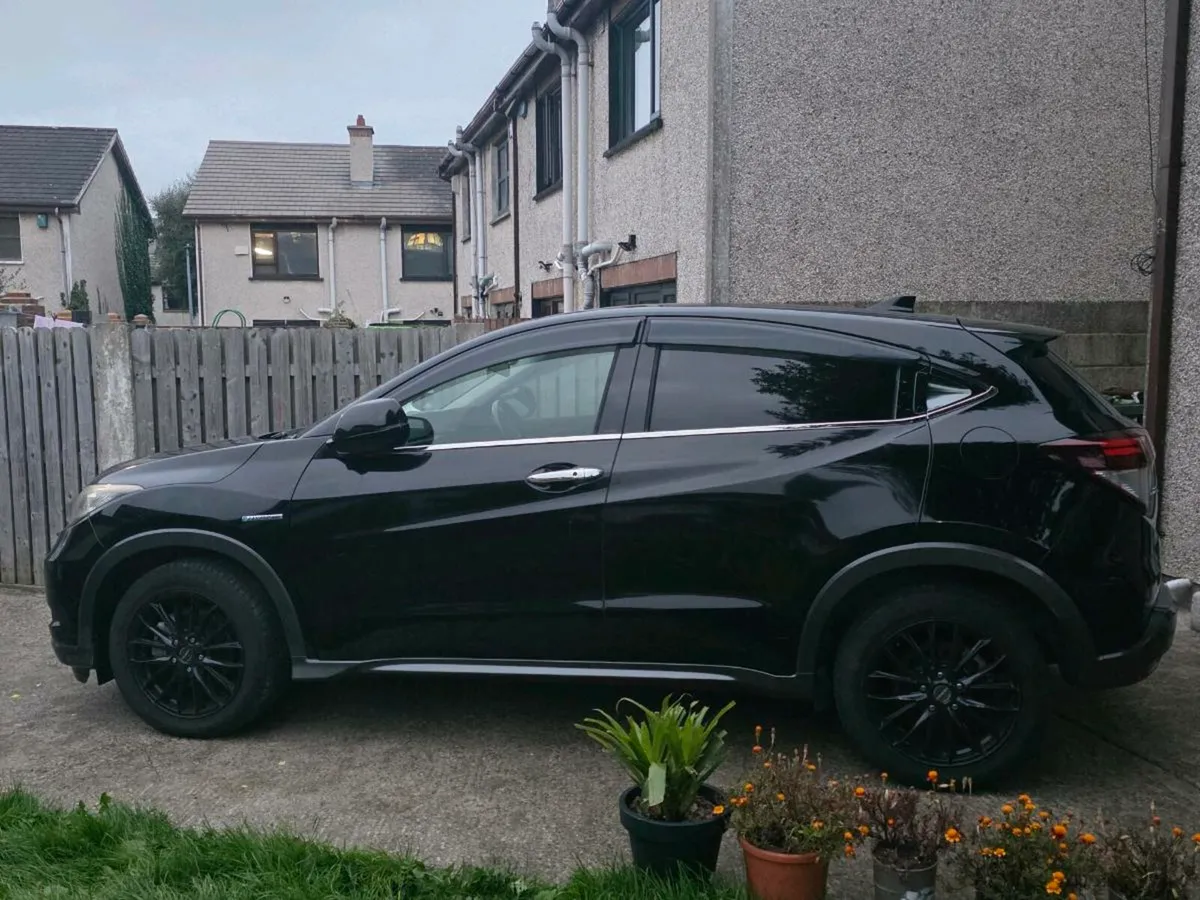 Honda Vezel 2016 Hybrid – Fresh NCT 2 YEARS+ taxed - Image 3