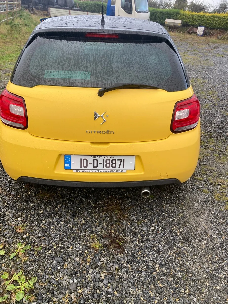 2010 Citroen DS3 1.6 diesel . - Image 2