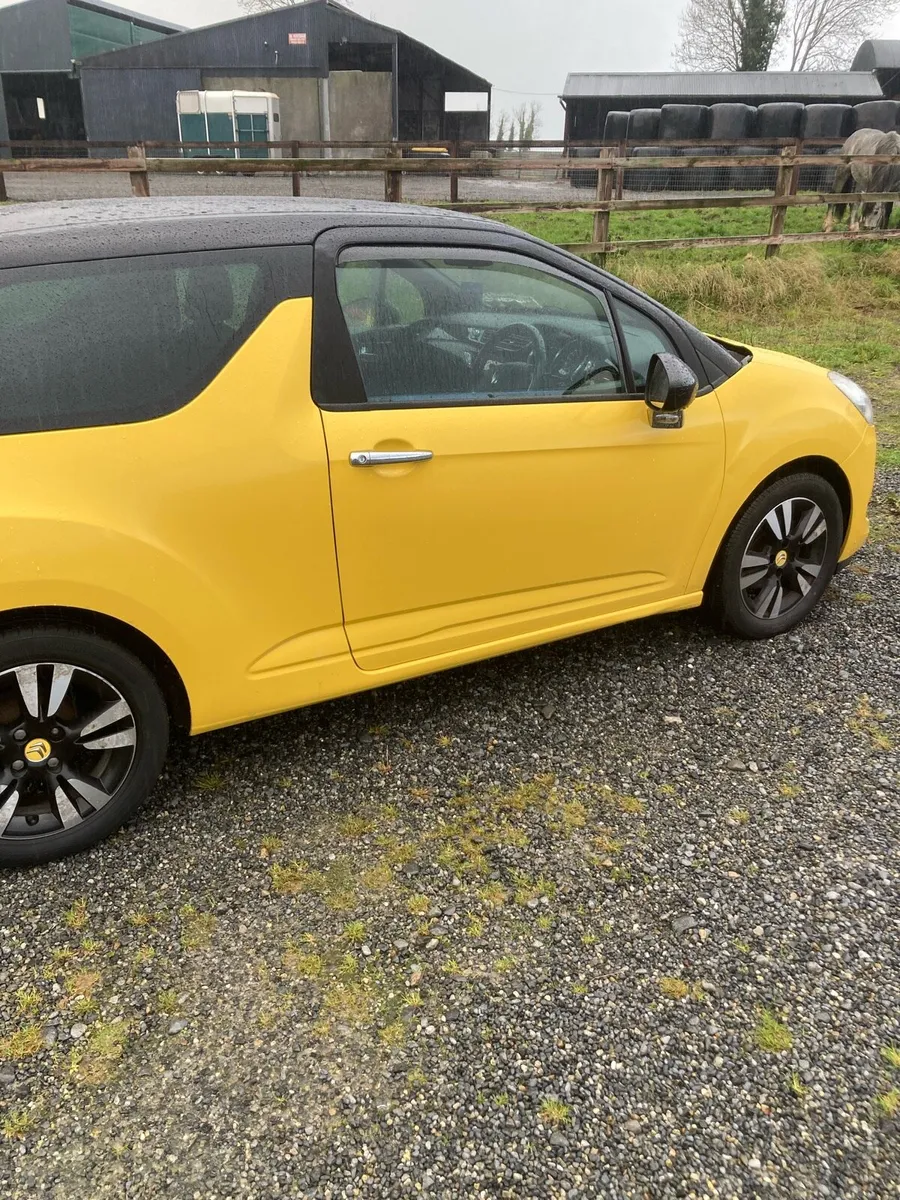 2010 Citroen DS3 1.6 diesel . - Image 3