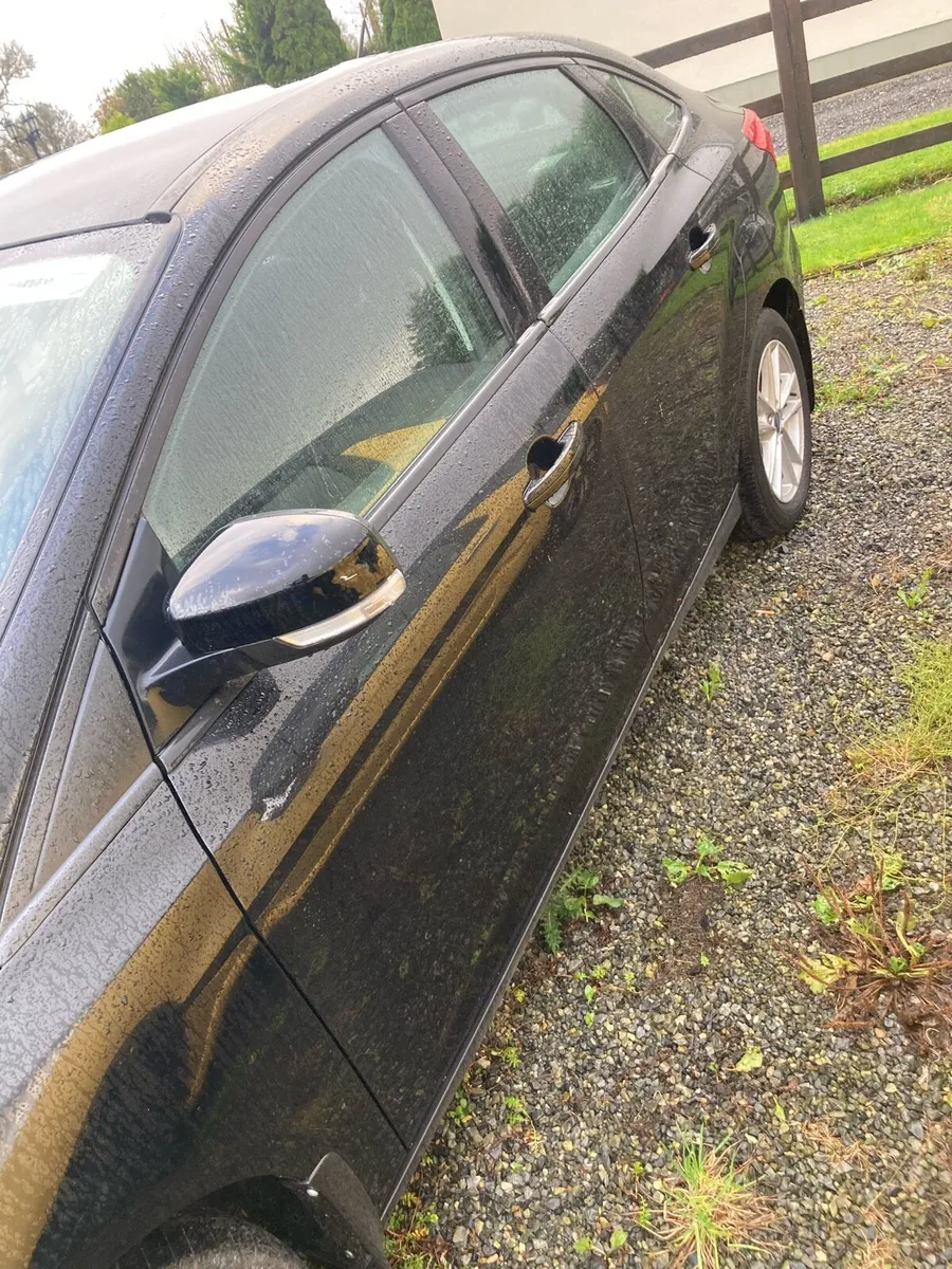Ford focus saloon diesel. - Image 3