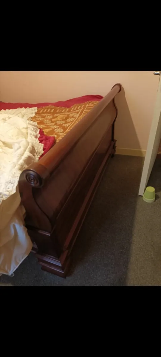 King size sleigh bed - Image 2