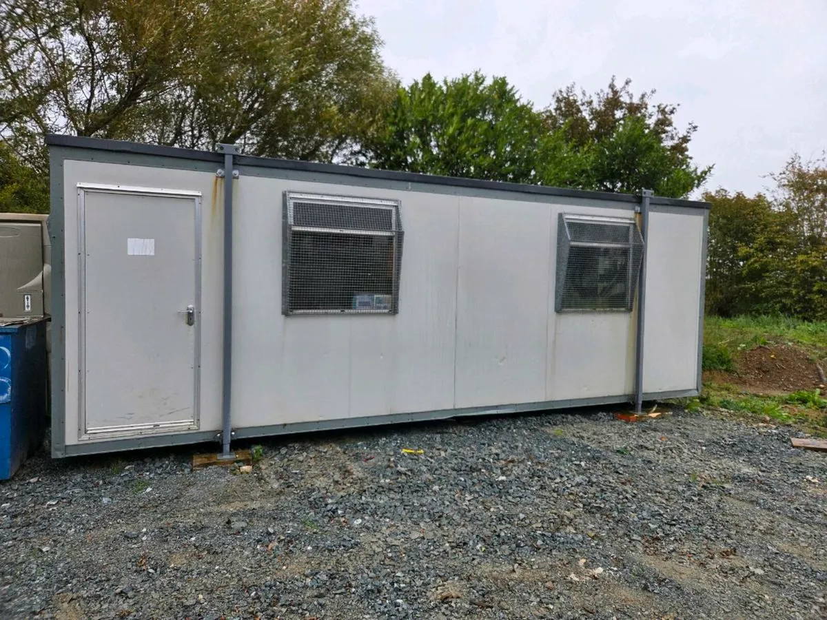 Office cabin - Image 1